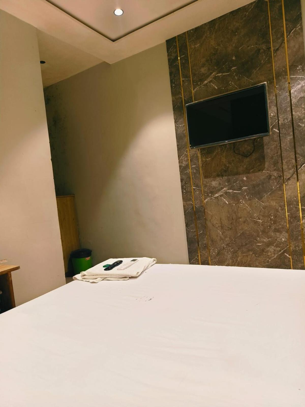 Hotel Sunrise Residency Mumbai Exterior foto