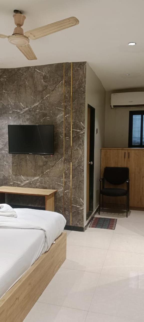 Hotel Sunrise Residency Mumbai Exterior foto